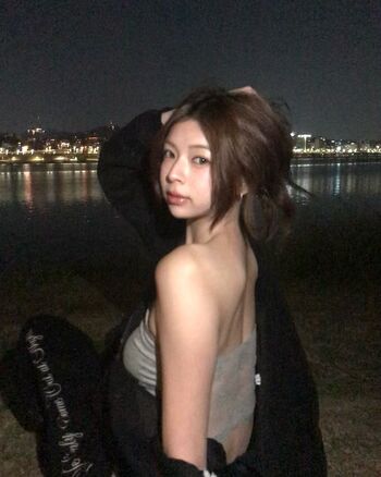 Elyn leong image