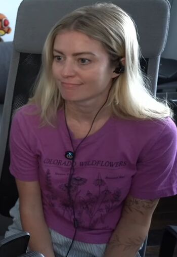 Elyse willems image
