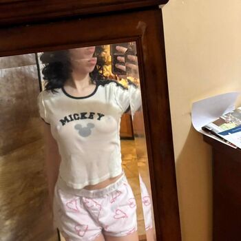 Emaleah christou image