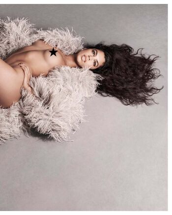 Emeline hoareau image