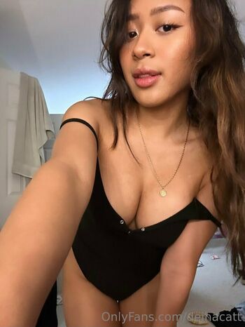 Emikoxo image