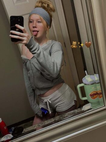 Emilee brown image