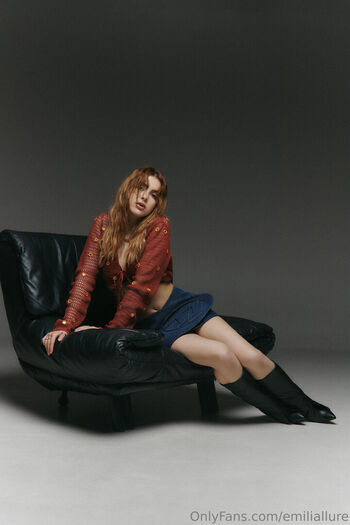 Emiliallure 1 image