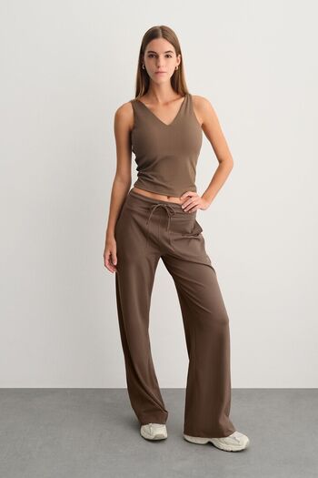 Emily feld 1 page 2 image