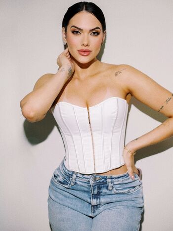 Emily garcia image