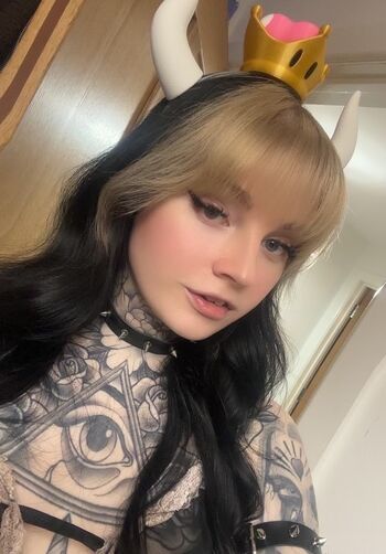 Emily piexo image