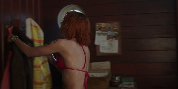 Emily rudd page 4 image