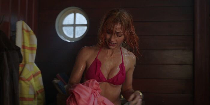 Emily rudd page 3 image