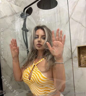 Emilybee69 image