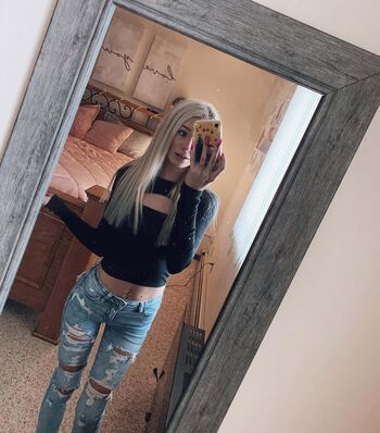 Emilymichellejohnson image