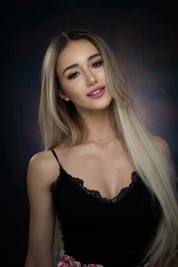 Emilyraymont image
