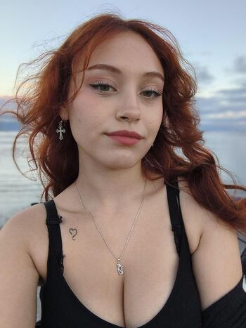 Emilyreedsx image