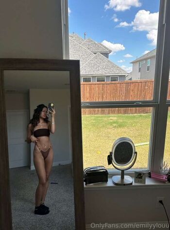 Emilyylou image