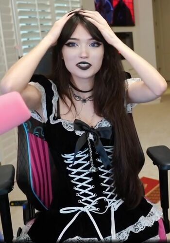 Emiru 1 image
