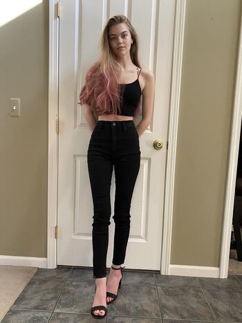 Emma beardsley image