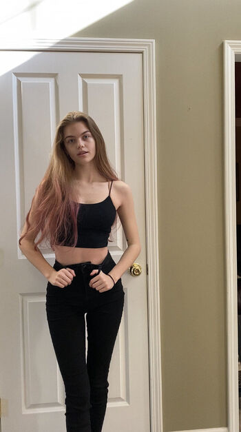 Emma beardsley image