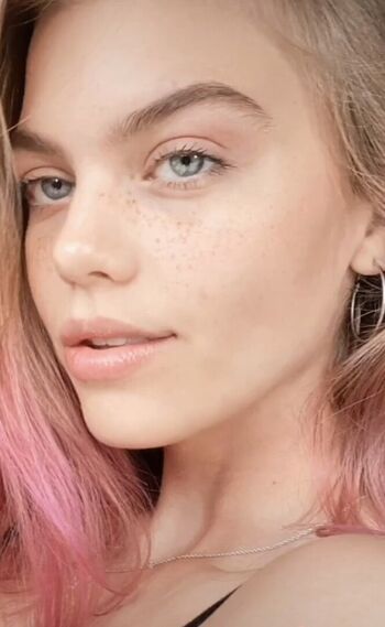 Emma beardsley image