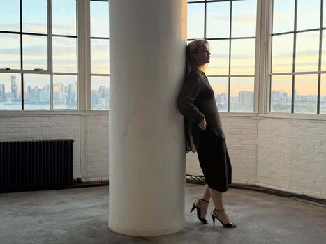 Emma brooks image