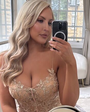 Emma louise jones 1 image