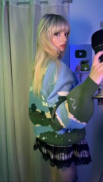 Emma s myspace 1 image