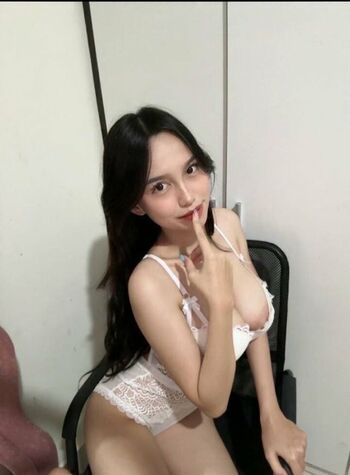 Emmavllryn page 2 image