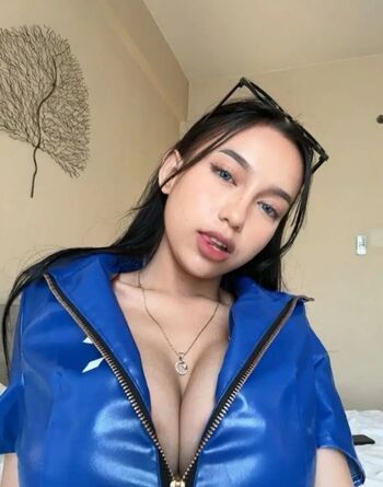 Emmavllryn page 2 image