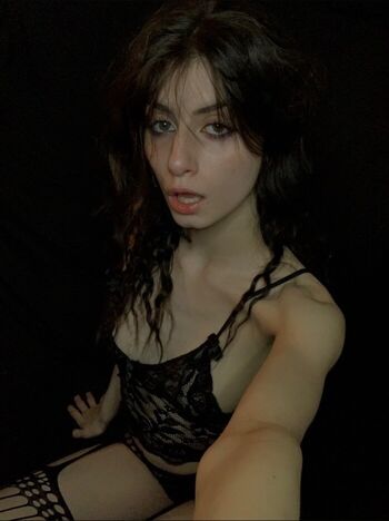 Emmaxox image