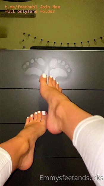 Emmys Feet And Socks