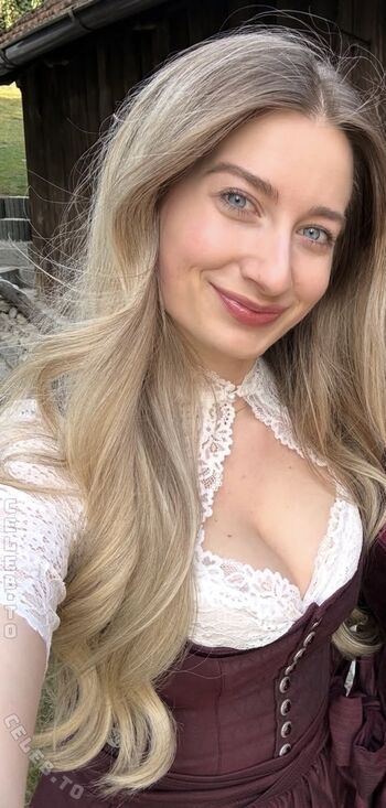 Empresslaurasophie image