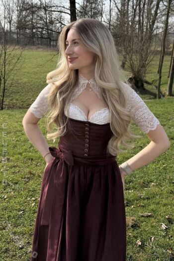 Empresslaurasophie image