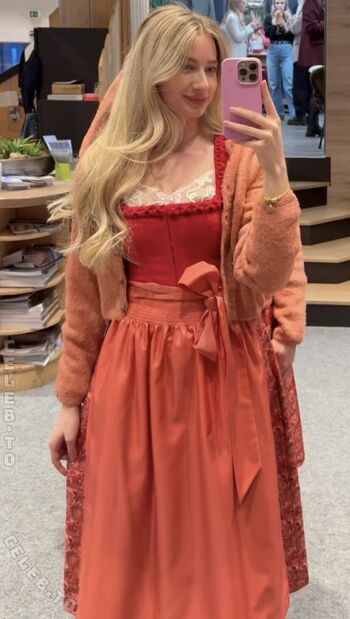 Empresslaurasophie image