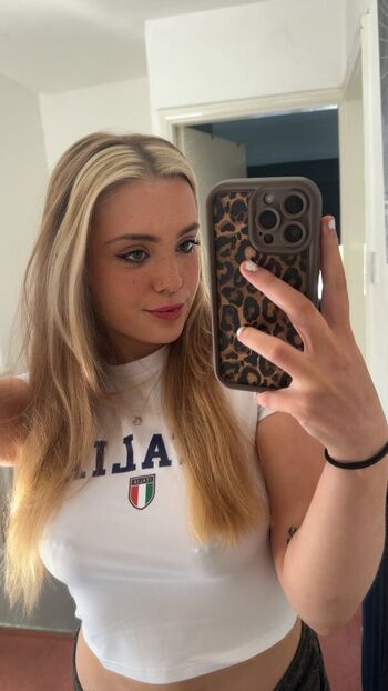 Emsideyourmind image