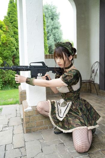 Enako page 8 image