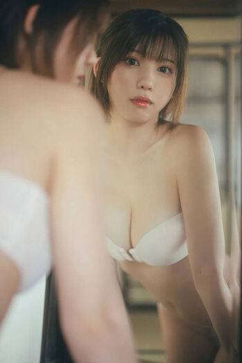 Enako page 3 image
