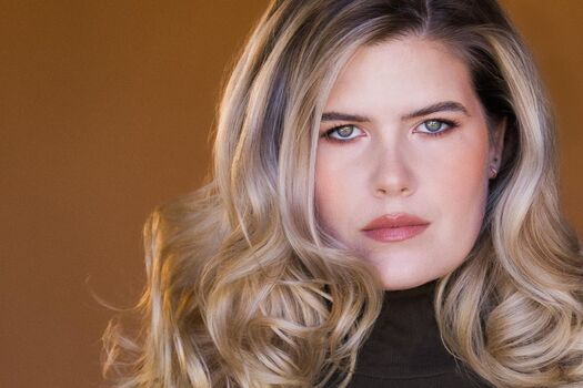 Erica lindbeck image