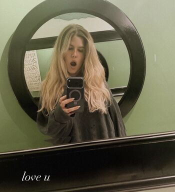 Erica lindbeck image