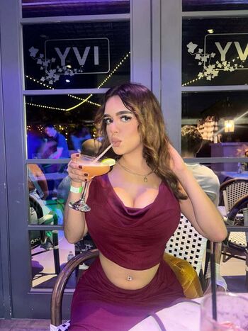 Erika m diaz image