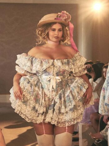 Erinmhk page 4 image