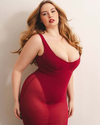 Erinmhk page 3 image