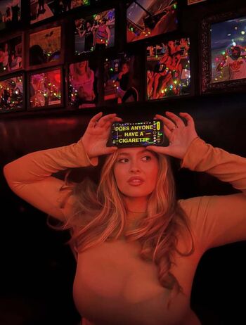 Erinmhk page 2 image