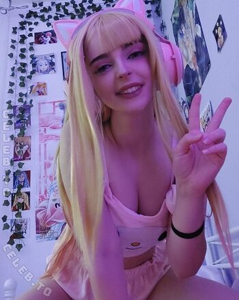 Erisa cosplay xd 1 image