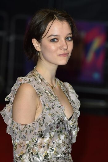 Esme creed miles image