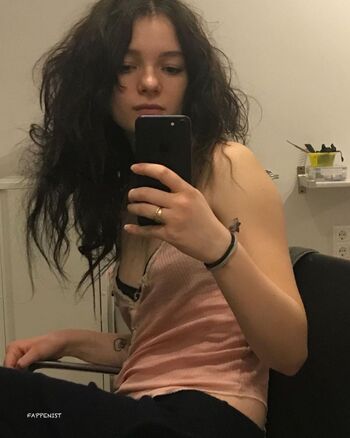 Esme creed miles image