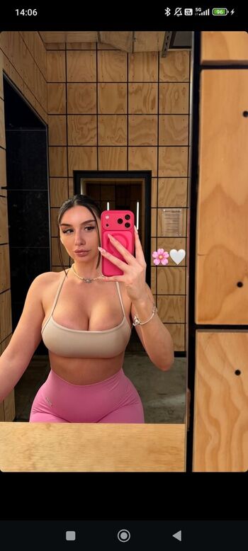 Esmeralda morichelli image