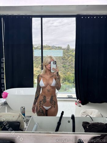 Essie ann bone image