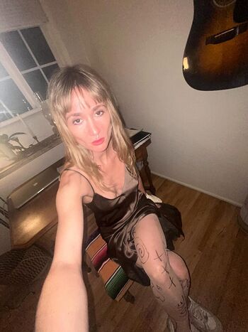 Esther rose image