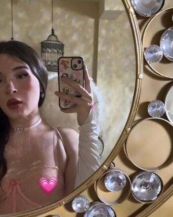 Estrella danielle image