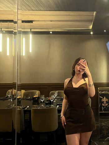 Estrella danielle image