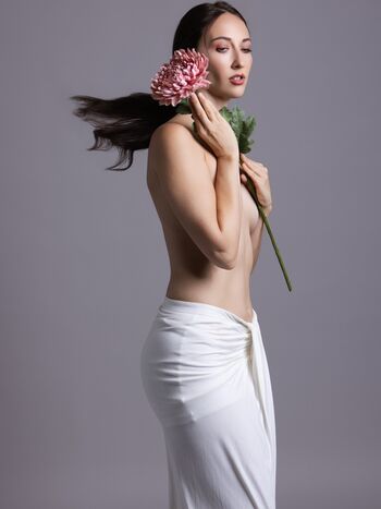 Eugenia gonzales image