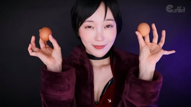 Eunzel asmr image